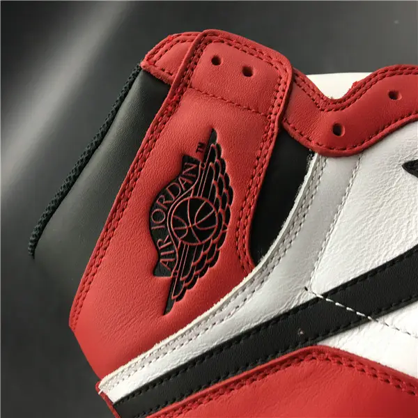 Air Jordan 1 Retro High 