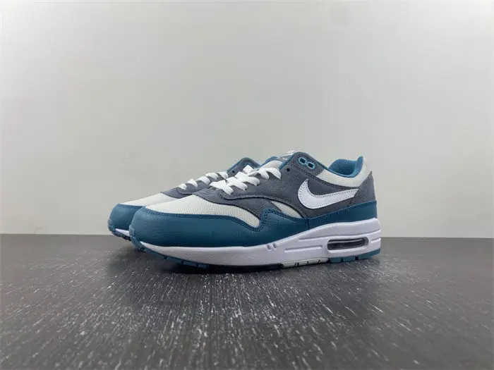 Nike Air Max 1 SC Noise Aqua and Cool Grey 