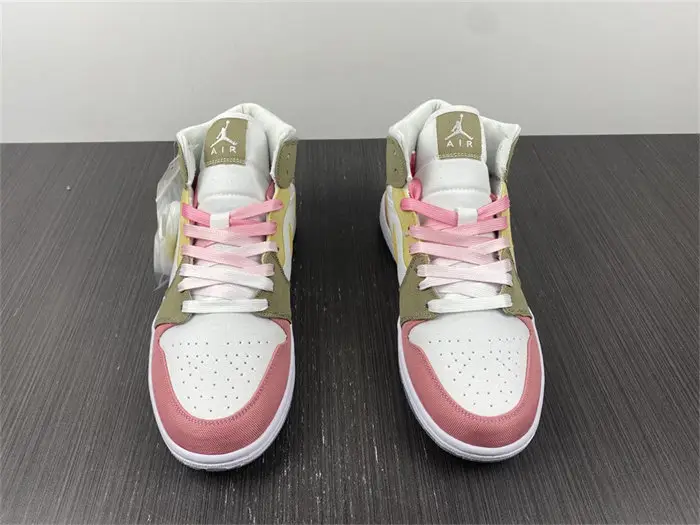 Jordan 1 Mid SE Pastel Vivid Green Grind 