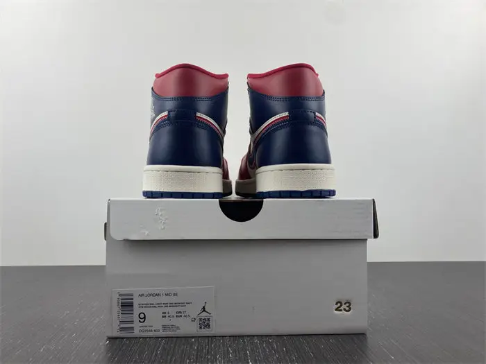 Air Jordan 1 Mid 