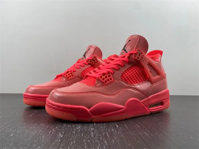Jordan 4 Retro Hot Punch 