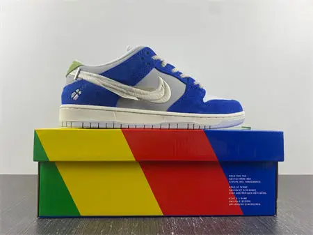 Nike SB Dunk Low Pro Fly Streetwear 