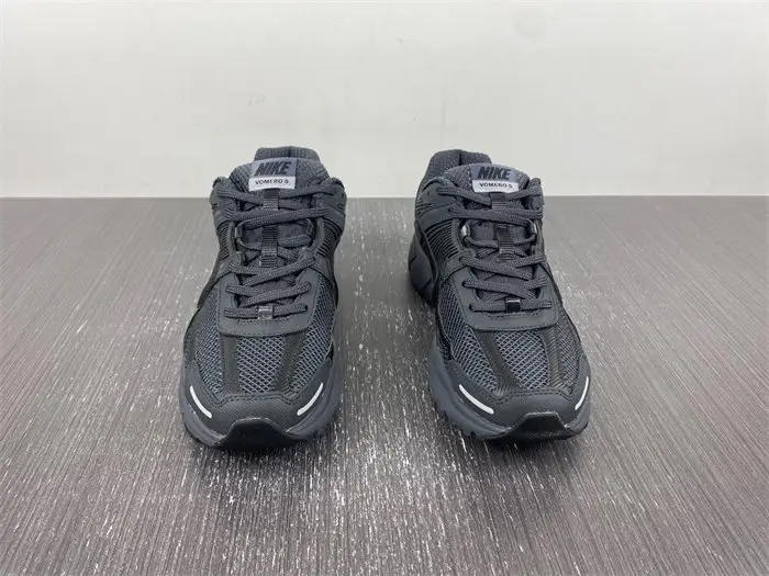 Nike Zoom Vomero 5 SP Anthracite 