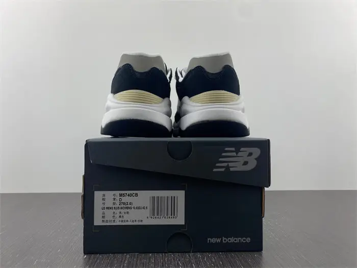 New Balance 57 40 Black White 