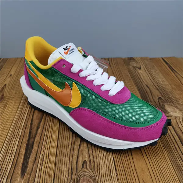 Sacai x Nike LDV Waffle Green Pink 