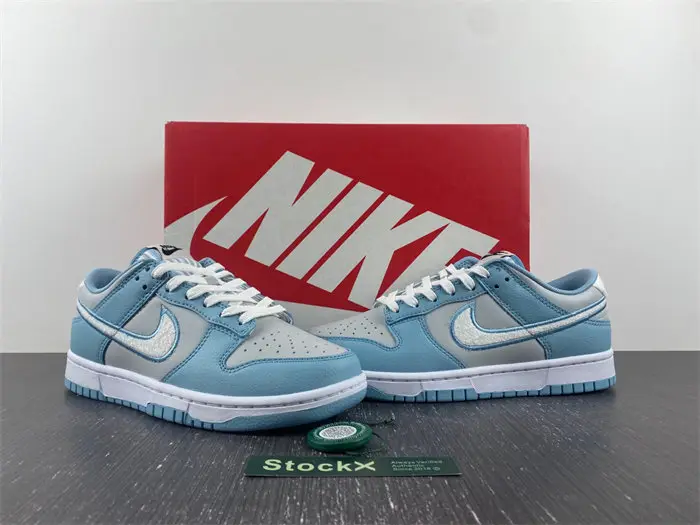 Nike Dunk Low Retro Fleece Swoosh Worn Blue 