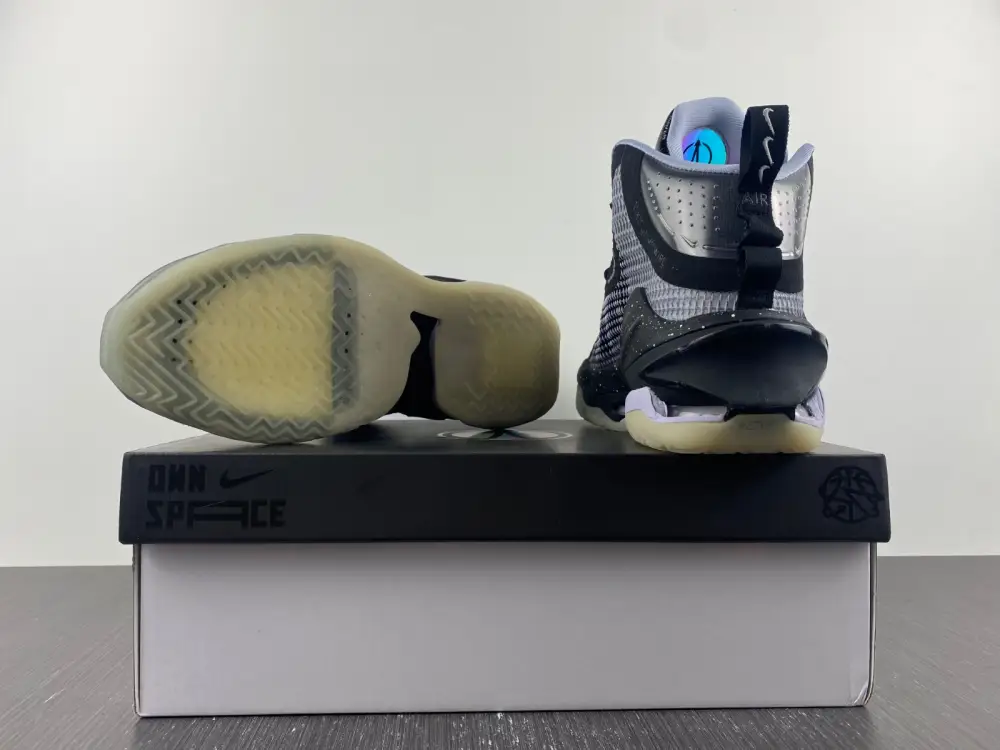 Nike Air Zoom G.T. Jump Own Space 