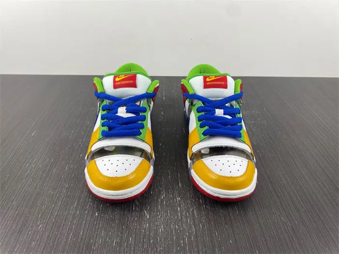 eBay x Nk SB Dunk Low 