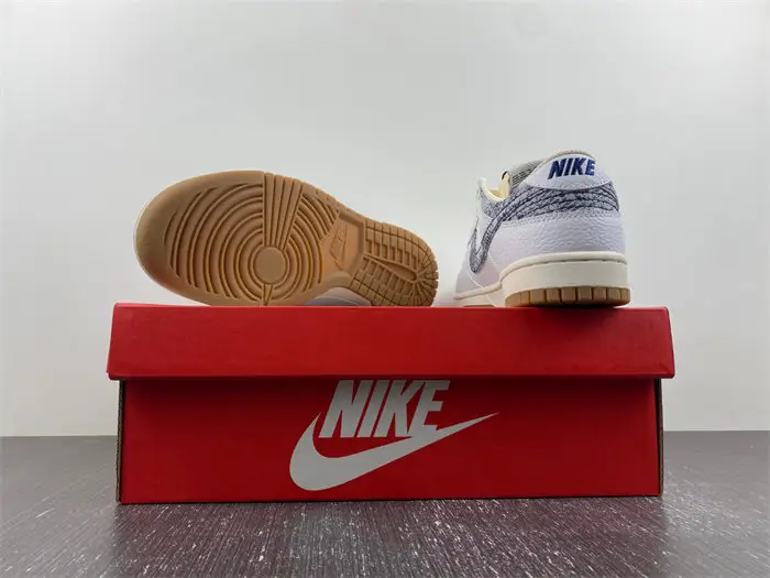 Nike Dunk Low New Americana Washed Denim 