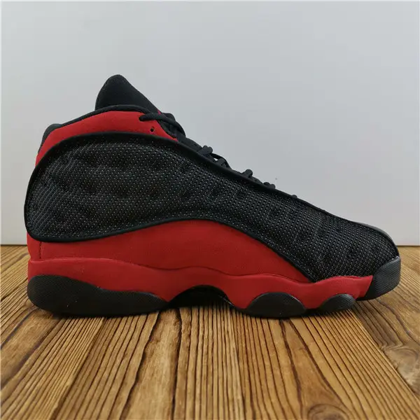 Jordan 13 Retro Bred (2017) 