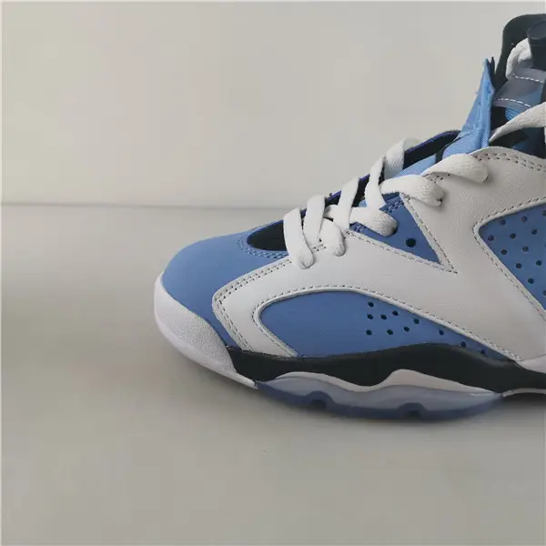 AIR JORDAN 