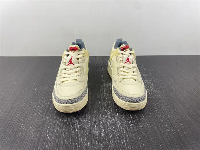 Air Jordan4 