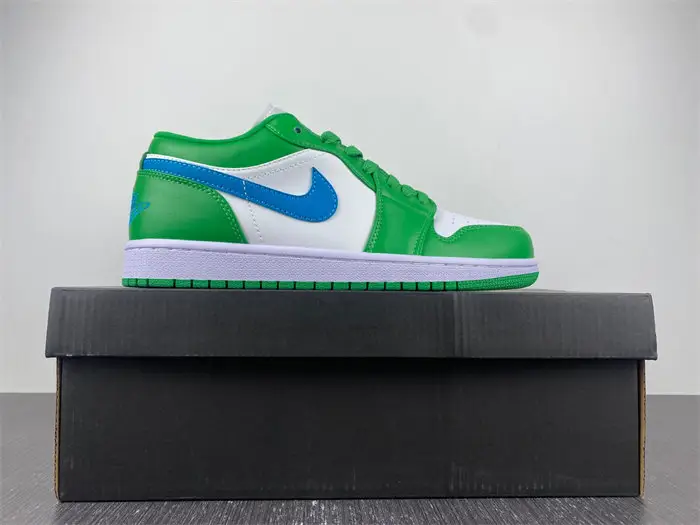 Air Jordan 1 Low 