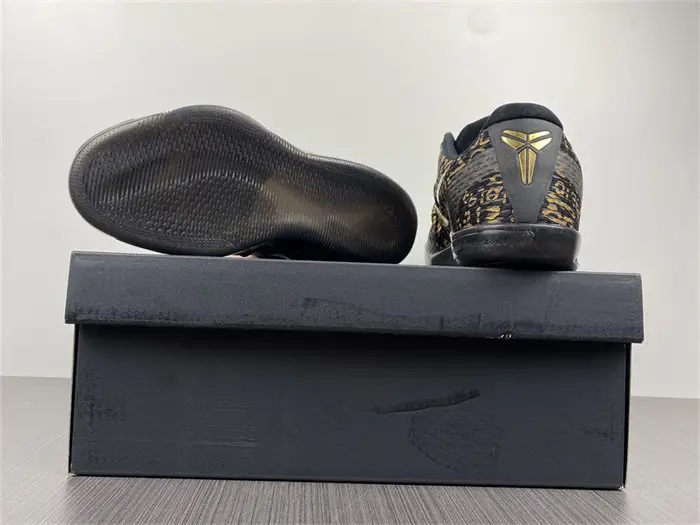 Nike Kobe 11 Mamba Day 