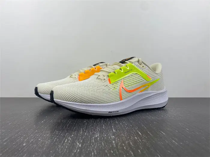 Nike Air Zoom Pegasus 40 Coconut Milk Lime 
