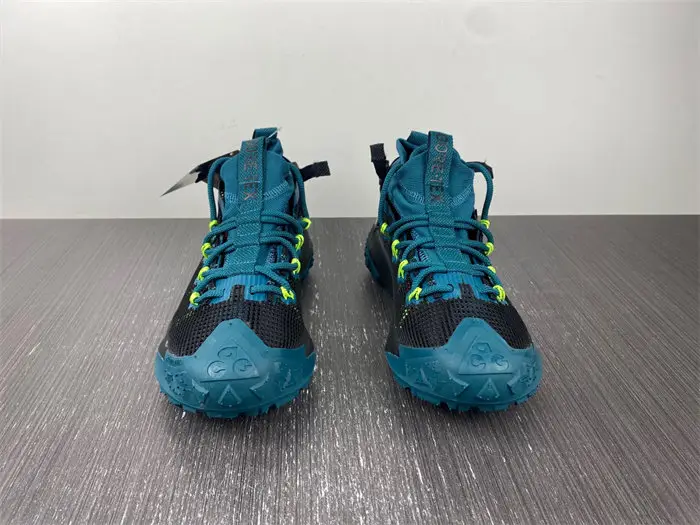 ACG Mountain Fly Low 