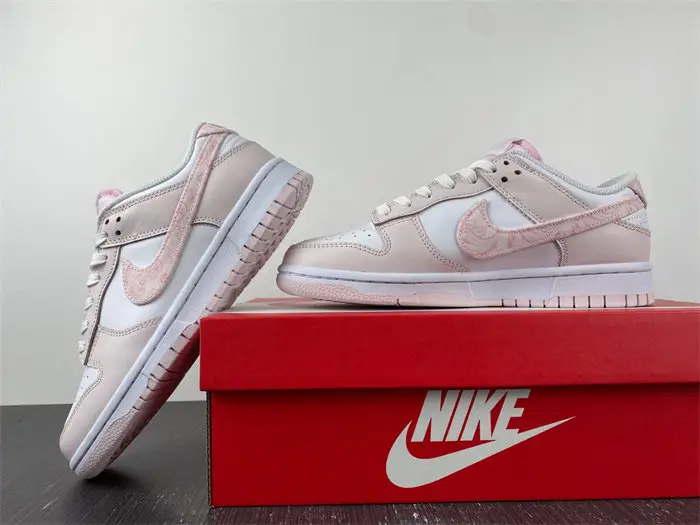 Nike Dunk Low Essential Paisley Pack Pink 