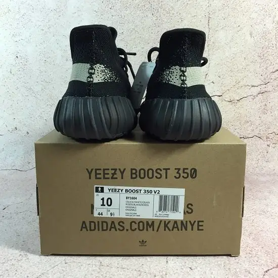 Adidas Yeezy 350 V2 Black White Oreo 