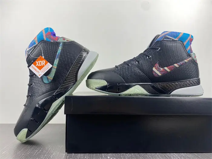 NIKE ZOOM KOBE 