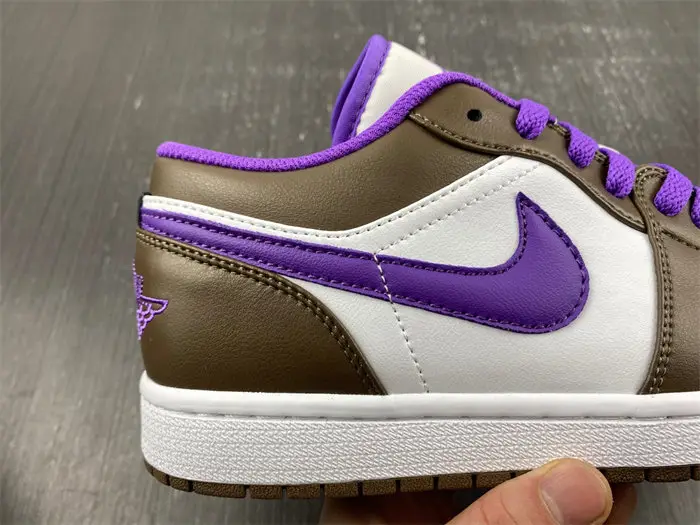 Air Jordan 1 Low 