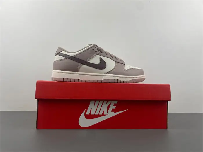 DUNK LOW 'DIFFUSED TAUPE 
