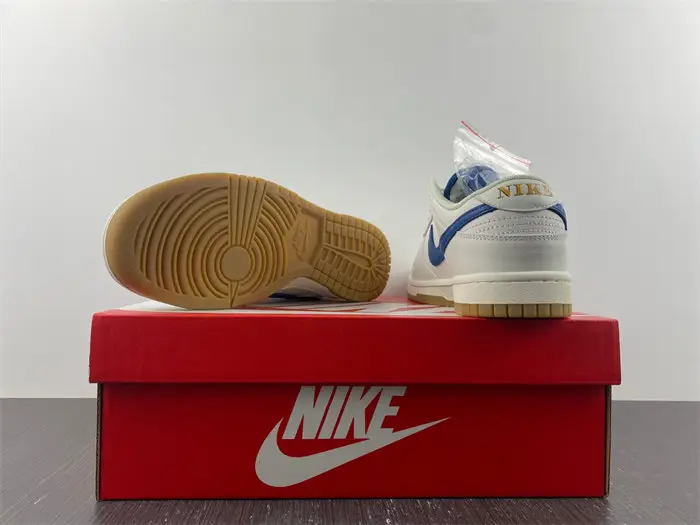 Nike Dunk Low SE Sail Dark Marina Blue 