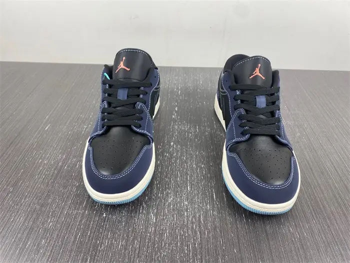 Air Jordan 1 Low 
