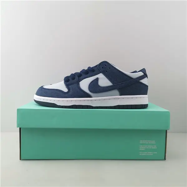 Nike SB Dunk Low Binary Blue 