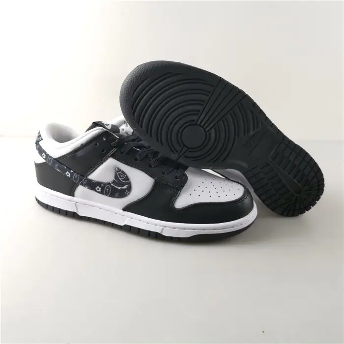 Nike Dunk Low WMNS 