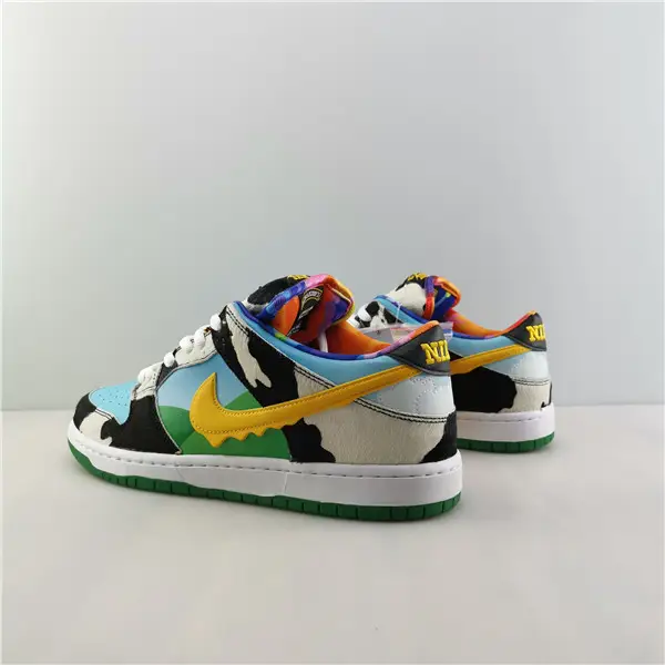Nike SB Dunk Low Ben Jerrys Chunky Dunky 