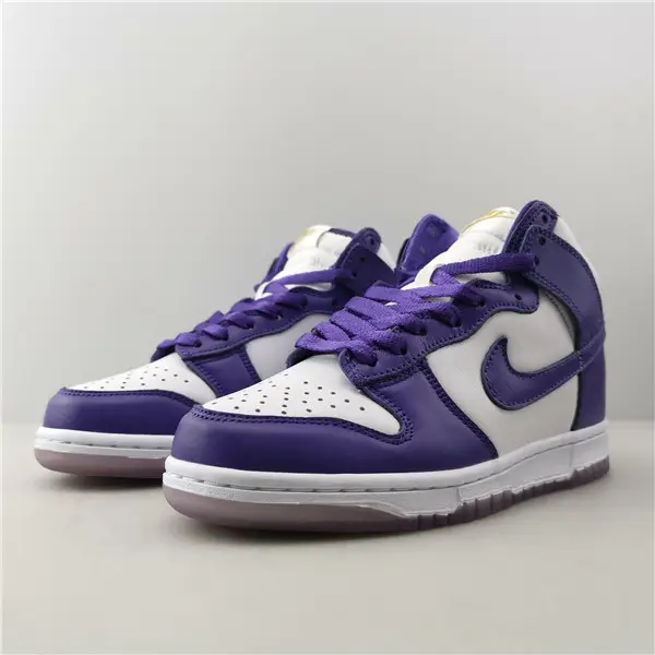 Nike Dunk High SP Varsity Purple (W) 