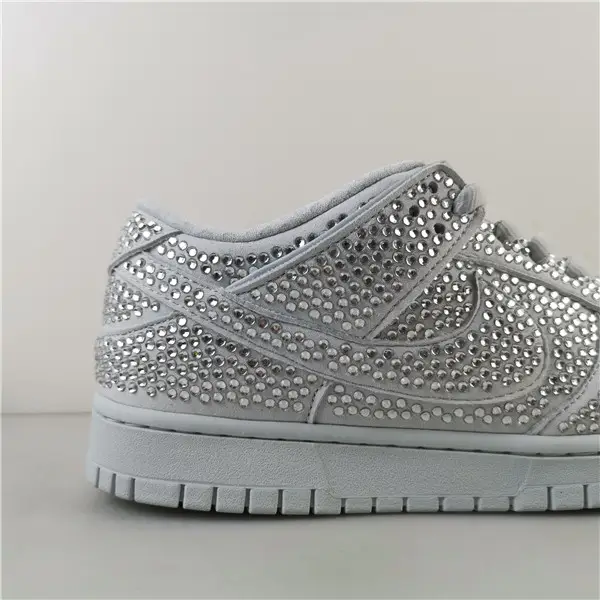 Nike Dunk Low Cactus Plant Flea Market Pure Platinum 