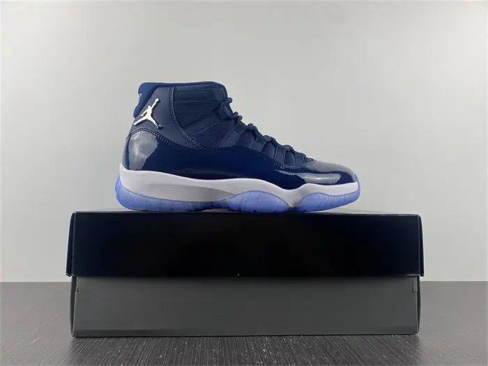 Air Jordan 11 