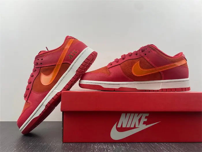 Nike Dunk Low ATL 