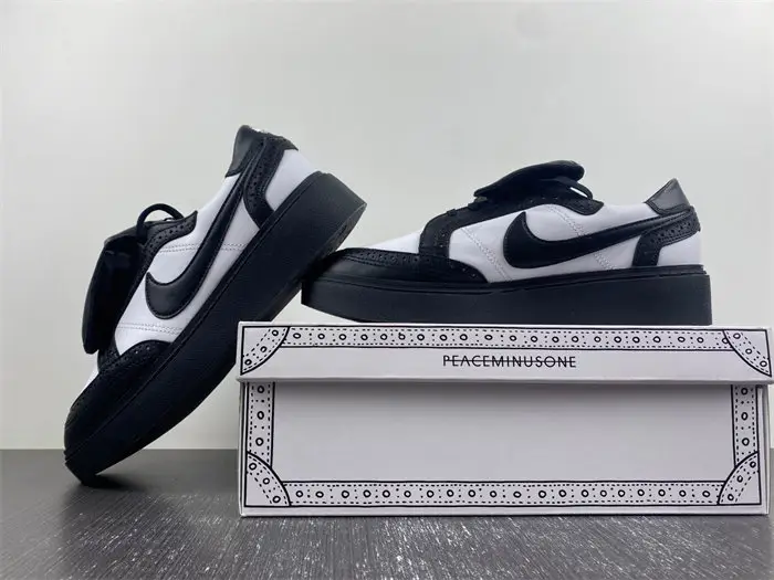 PEACEMINUSONE x Nike Kwondo 1 