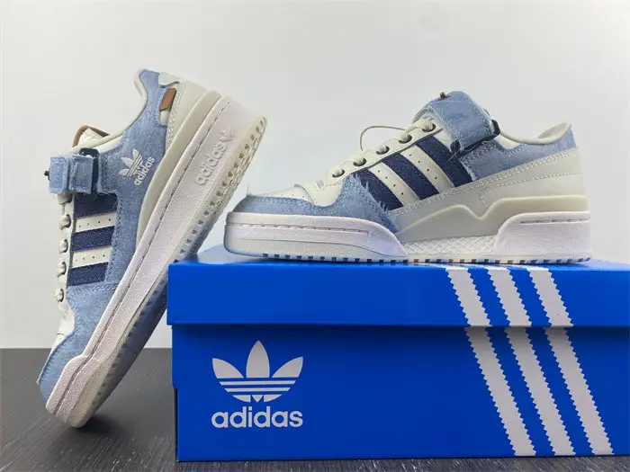 adidas Forum Low Blue Cloud White 
