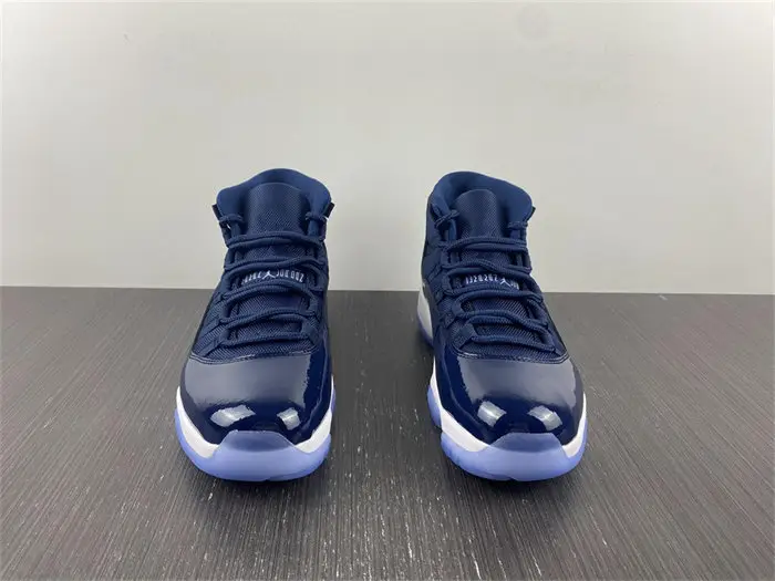 Air Jordan 11 