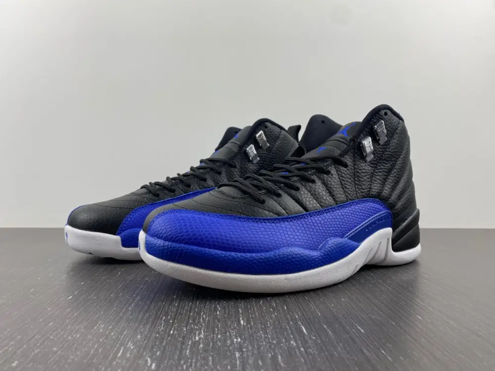 Jordan 12 Retro Hyper Roya 