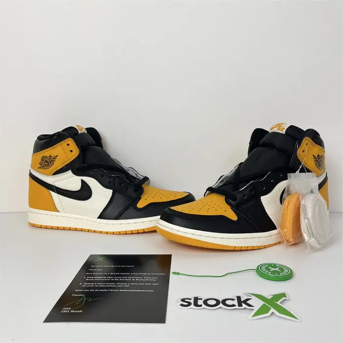 Jordan 1 Retro High OG Yellow Toe 