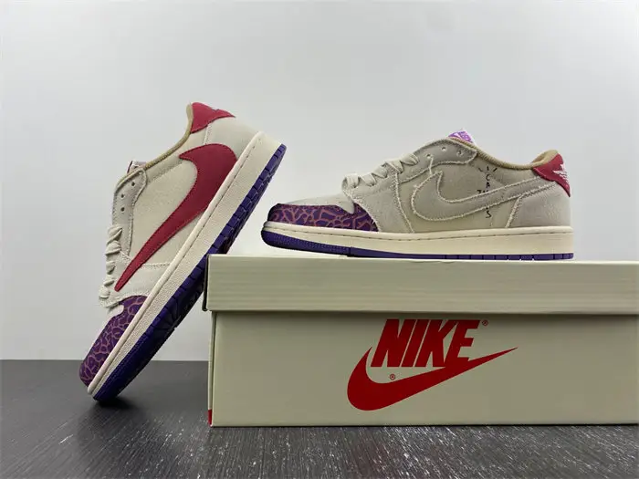 Travis Scott x Air Jordan 1 Low 