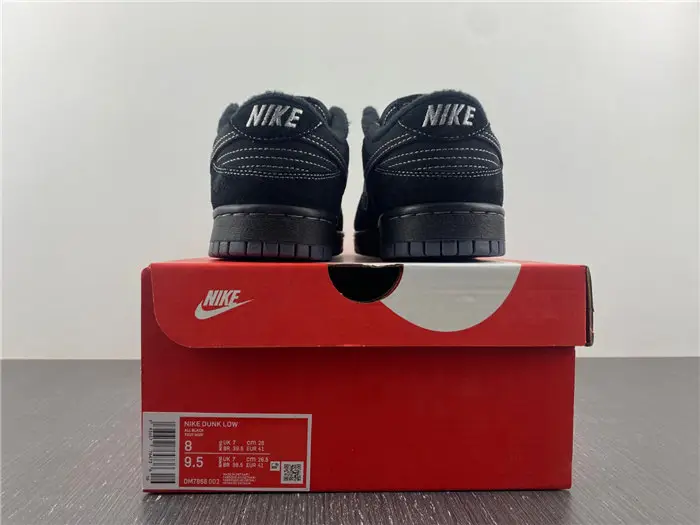 Nike Dunk Black 