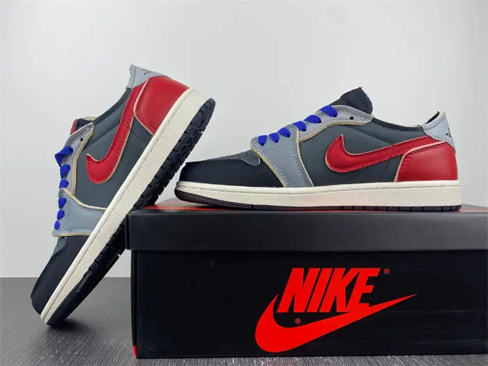 NIKE Air Jordan 1 Low 