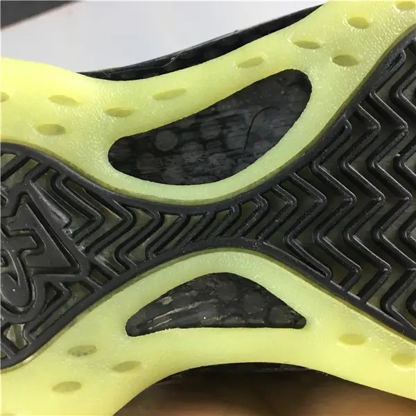 Nike Air Foamposite One ParaNorman 