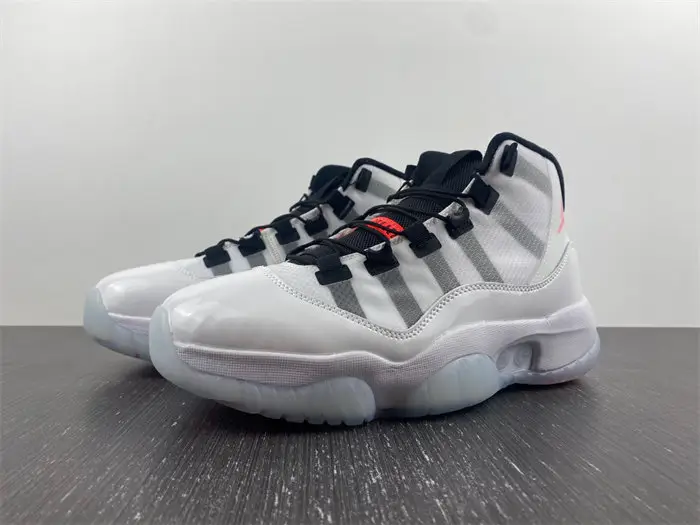 Jordan 11 Adapt White 