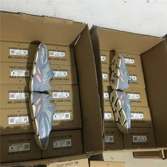 GOAT Yeezy 700 Boost 