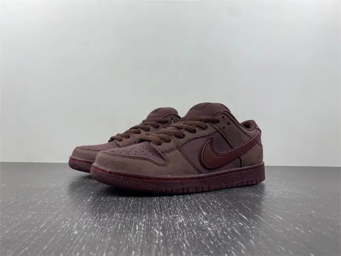 Nike Dunk SB 