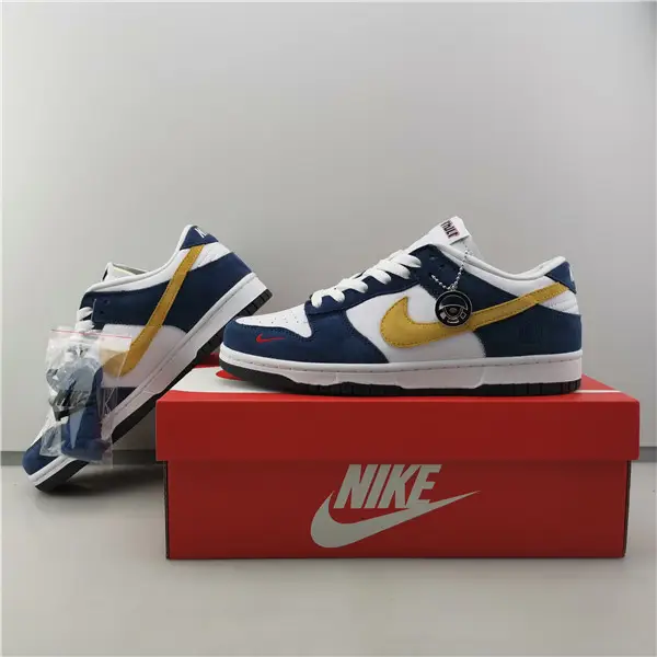 NIKE SB DUNK 