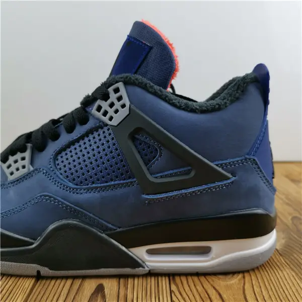 Jordan 4 Retro Winter 