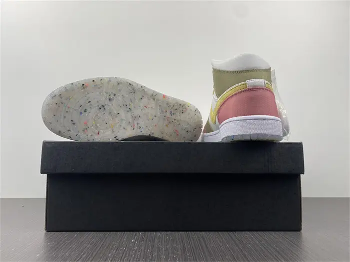Jordan 1 Mid SE Pastel Vivid Green Grind 