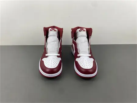 Air Jordan 1 High OG 